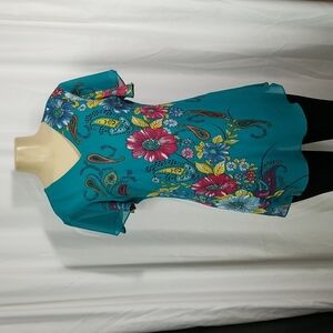 NORTH STYLE TEAL TUNIC WITH FLOWERS SIZE LARGE